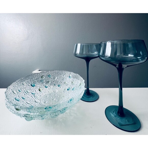 Curated Mid-Century Glassware | Coupe Cocktail Glasses w/ Vintage Asteroid Bowls - Picture 8 of 11